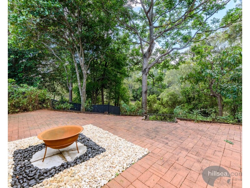 43 River Oak Drive, Helensvale QLD 4212