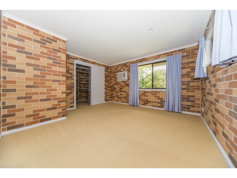 6 Tambo Court, Helensvale QLD 4212