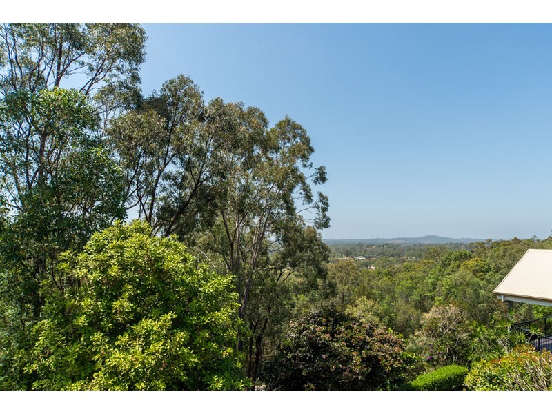 72 Tamworth Drive, Helensvale QLD 4212