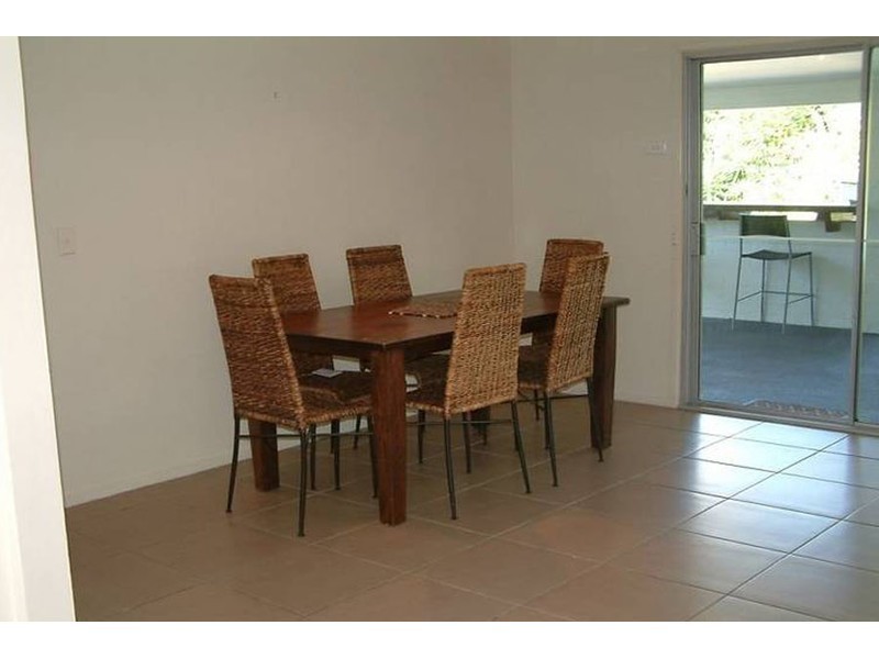 5 Lachlan Court, Helensvale QLD 4212