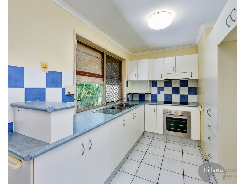 1/18 Marsupial Drive, Coombabah QLD 4216