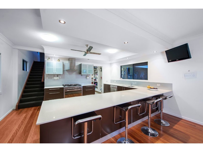 76 Tamworth Drive, Helensvale QLD 4212