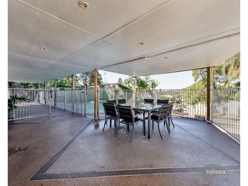 14 Nowra Crt, Helensvale QLD 4212