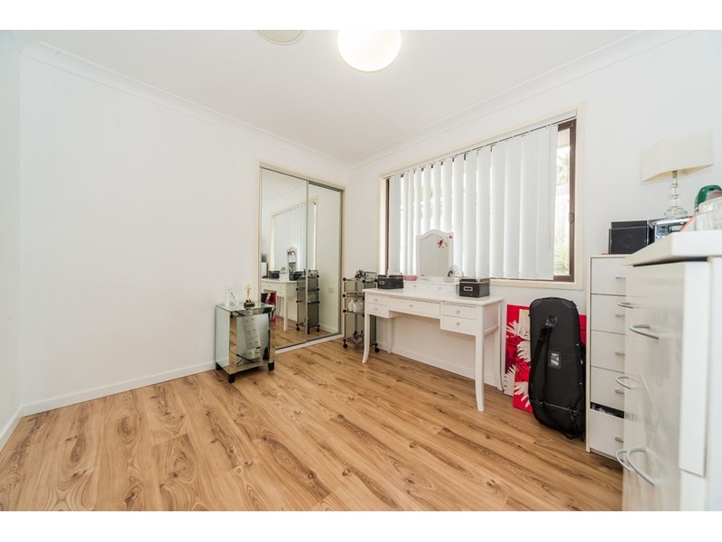 50 Latrobe Avenue, Helensvale QLD 4212