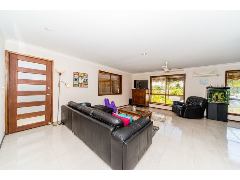 49 Stretton Drive, Helensvale QLD 4212