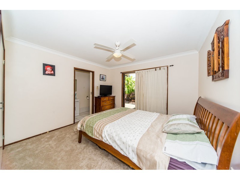 49 Stretton Drive, Helensvale QLD 4212