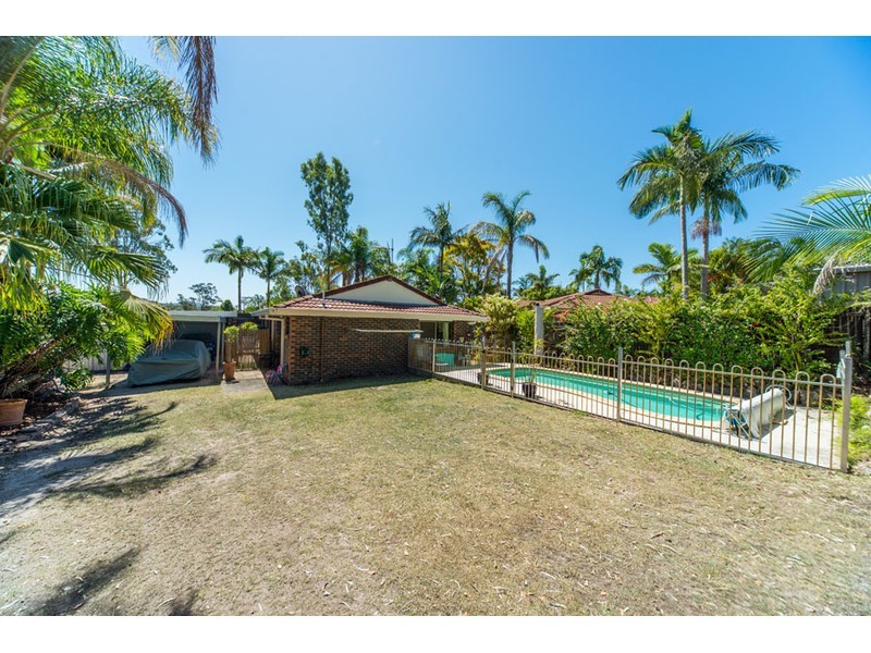 49 Stretton Drive, Helensvale QLD 4212