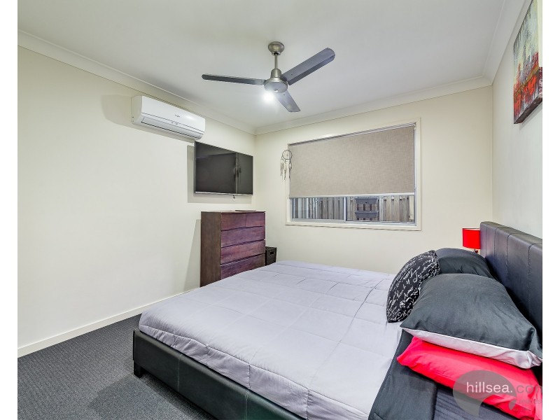 1/2 Lenton Street, Coomera QLD 4209