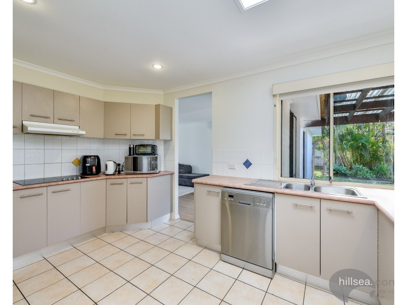 7 Rosswood Court, Helensvale QLD 4212
