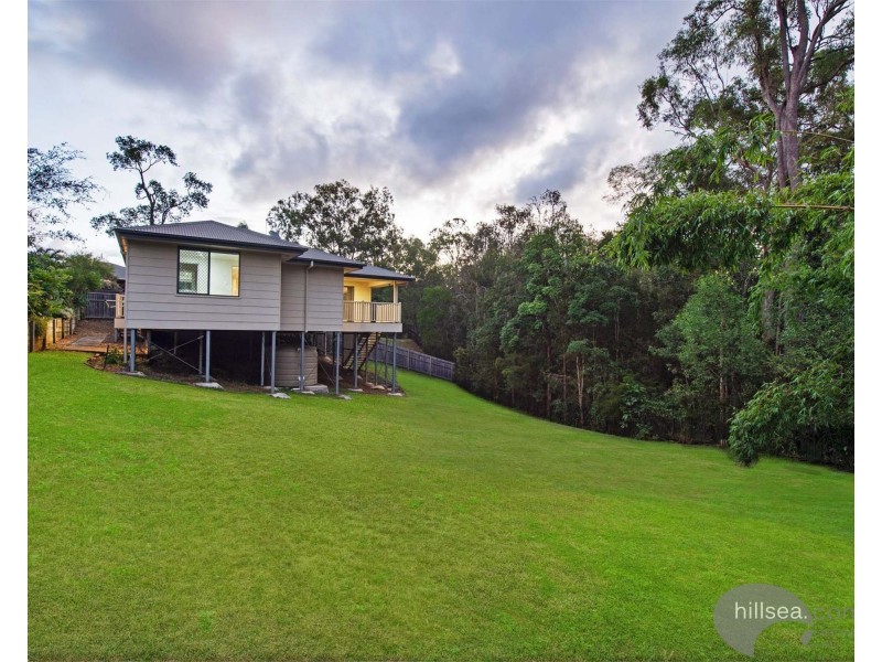 4 Murphys Lane, Oxenford QLD 4210