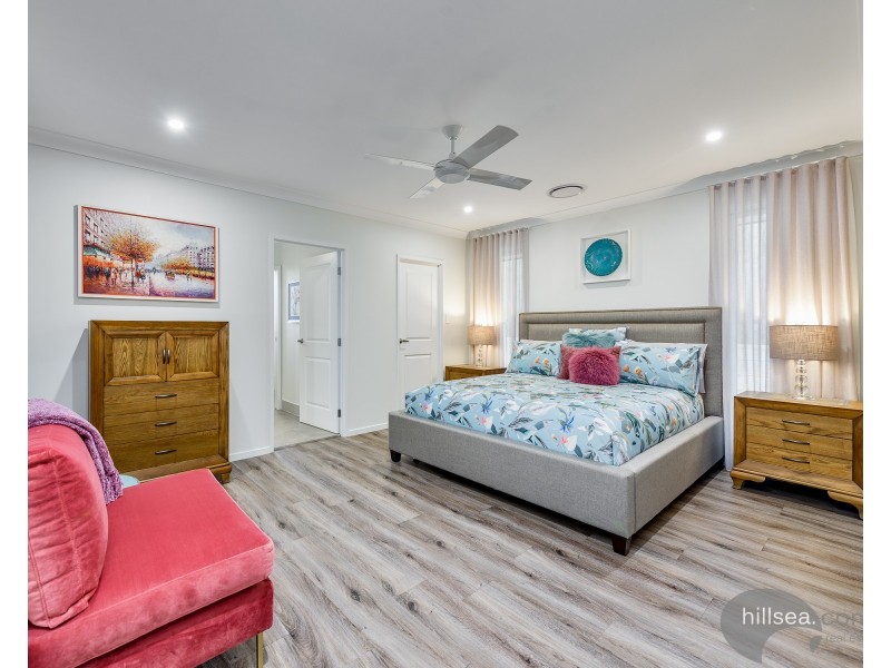 27 Grevillea Crescent, Maudsland QLD 4210