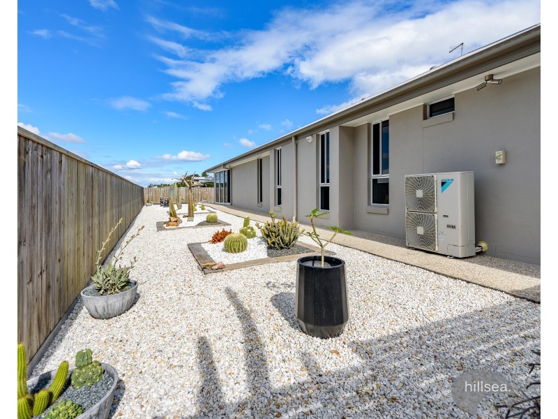 27 Grevillea Crescent, Maudsland QLD 4210