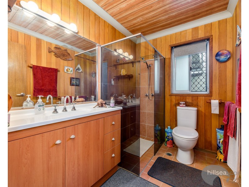 5 Morwell Court, Helensvale QLD 4212