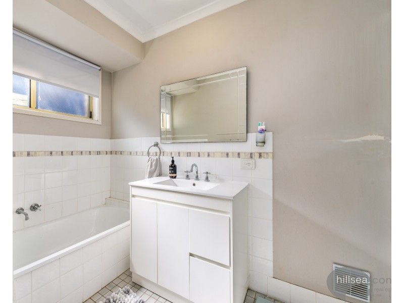 2/21 Artists Avenue, Oxenford QLD 4210