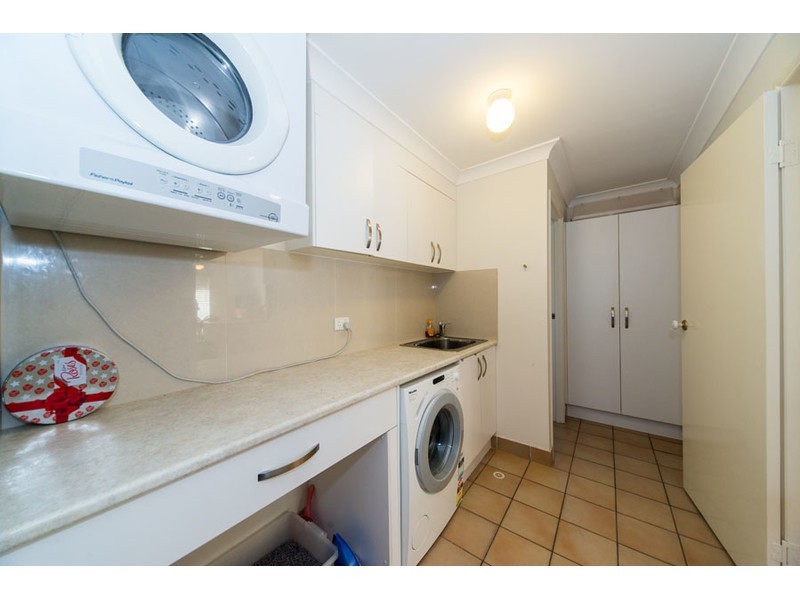 5/421 Oxley Drive, Runaway Bay QLD 4216