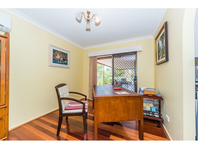 72 Parkes Drive, Helensvale QLD 4212