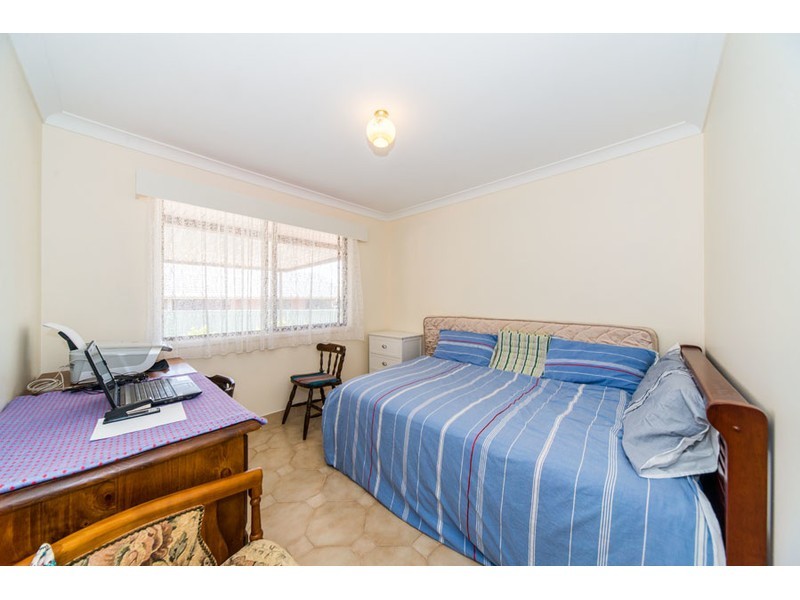 72 Parkes Drive, Helensvale QLD 4212