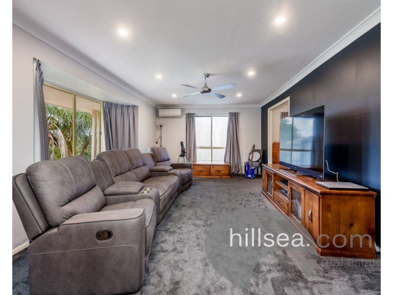 4 Coen Place, Helensvale QLD 4212