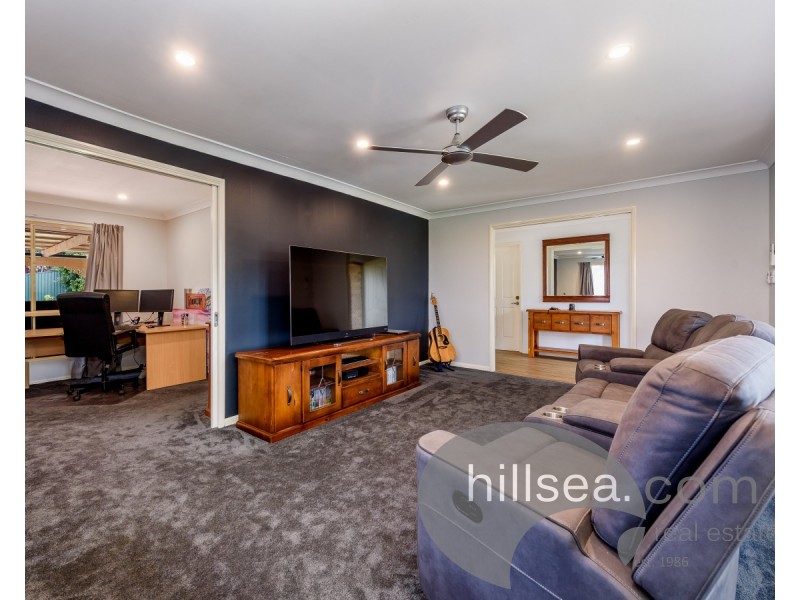 4 Coen Place, Helensvale QLD 4212