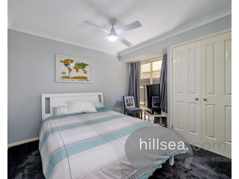 4 Coen Place, Helensvale QLD 4212