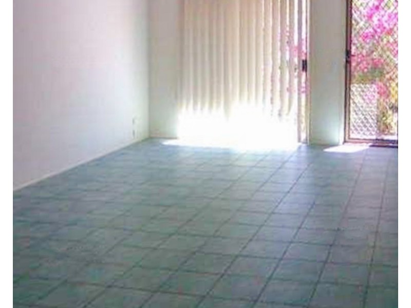 6/96 Village Way, Oxenford QLD 4210