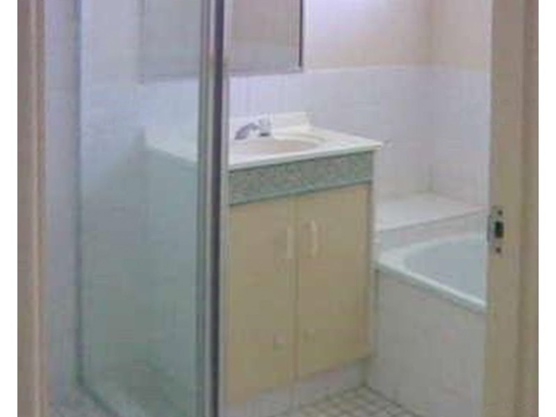 6/96 Village Way, Oxenford QLD 4210