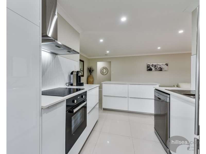 13 Conebush Circuit, Ormeau QLD 4208