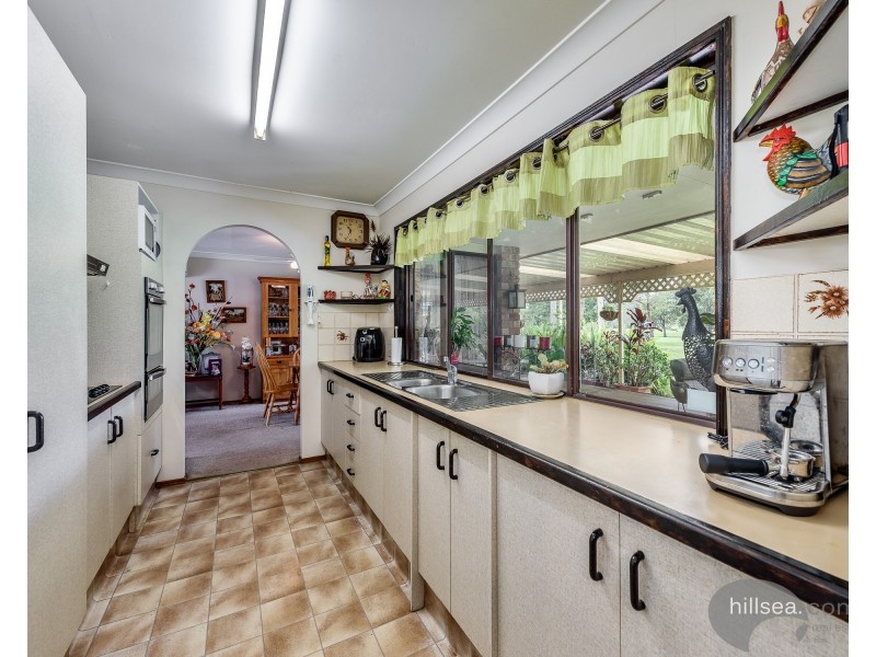 3 Heywood Place, Helensvale QLD 4212