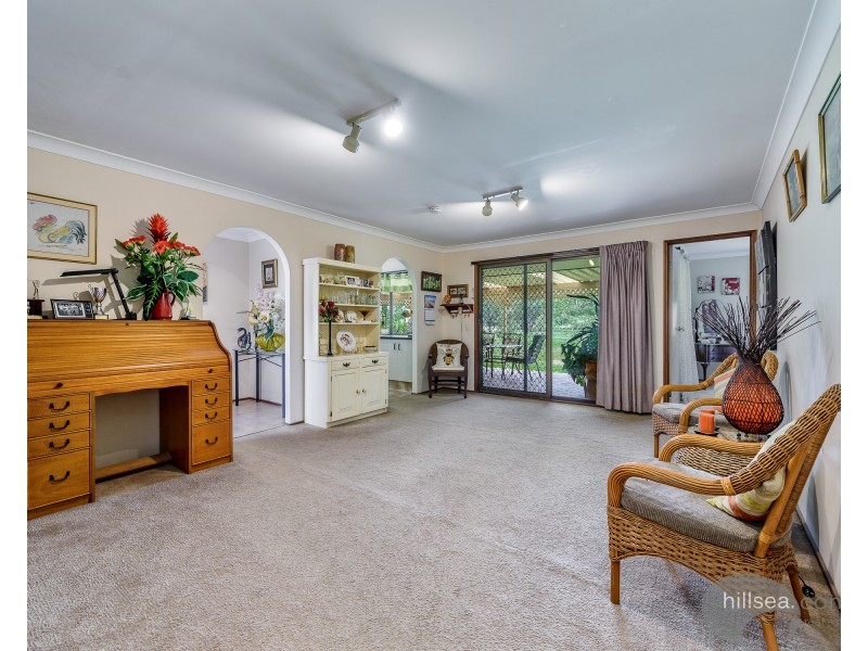 3 Heywood Place, Helensvale QLD 4212