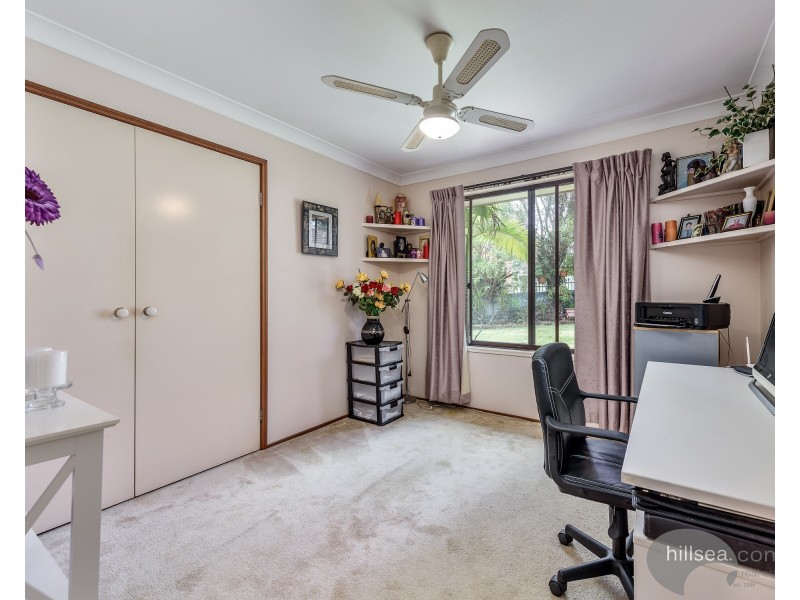 3 Heywood Place, Helensvale QLD 4212