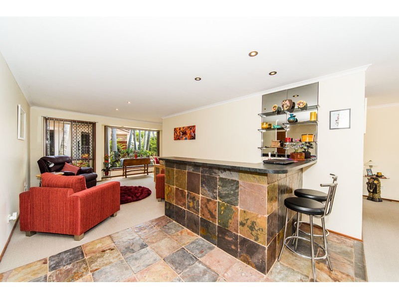 9 Cadell Drive, Helensvale QLD 4212