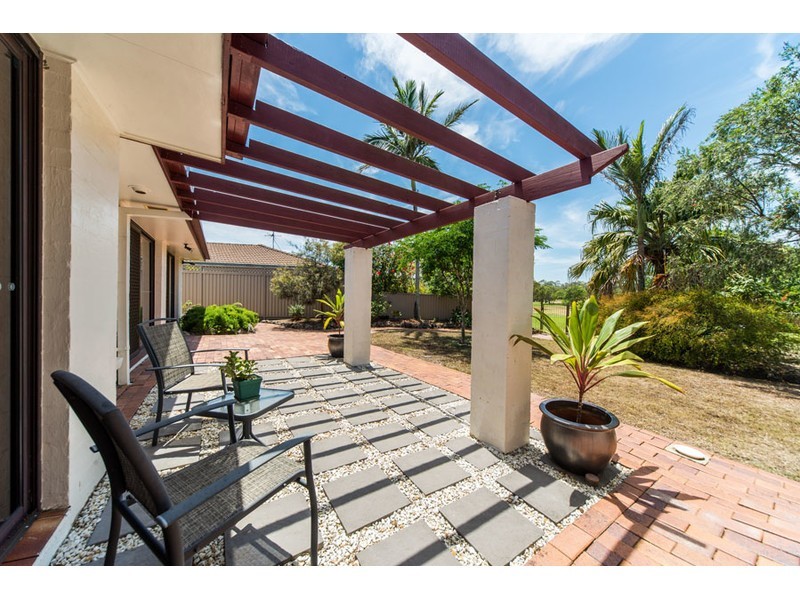 9 Cadell Drive, Helensvale QLD 4212