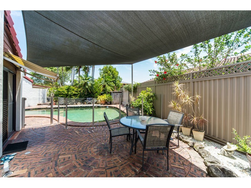 9 Cadell Drive, Helensvale QLD 4212
