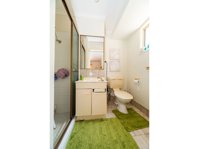 2/5 Jupiter Close, Labrador QLD 4215