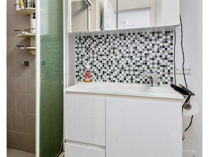 58 Clubhouse Drive, Arundel QLD 4214