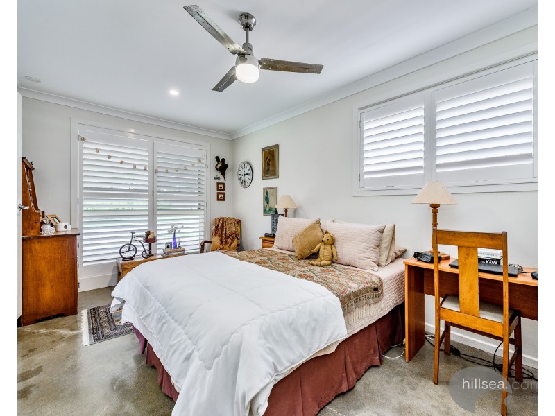 58 Clubhouse Drive, Arundel QLD 4214