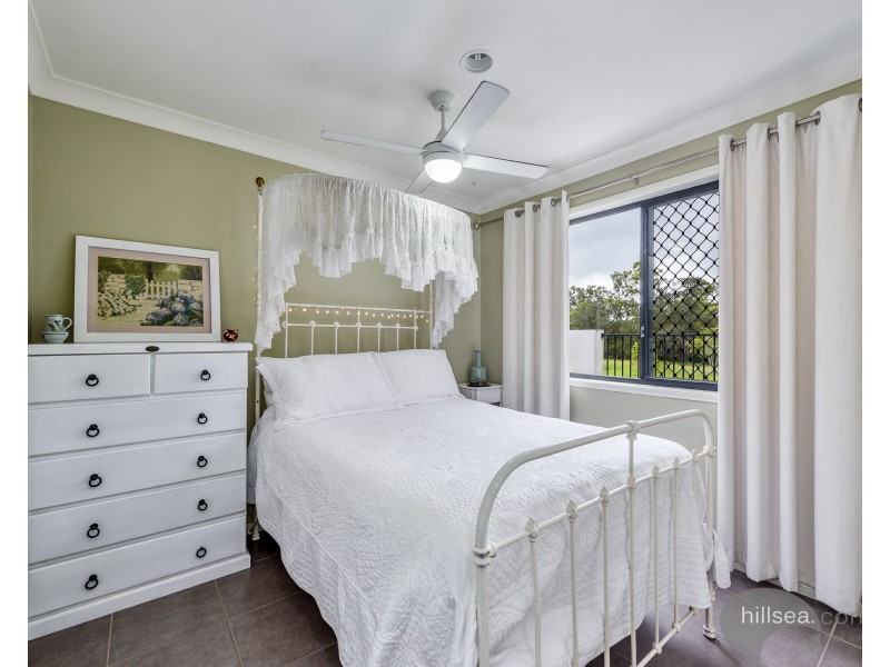 39 Trade Winds Drive, Helensvale QLD 4212