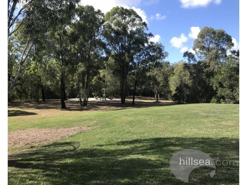 39 Trade Winds Drive, Helensvale QLD 4212