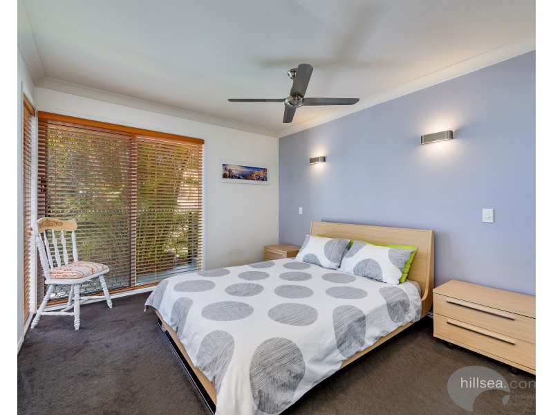 19 Mullewa Crescent, Helensvale QLD 4212