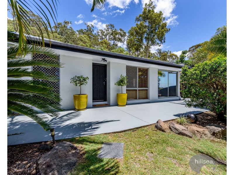 19 Mullewa Crescent, Helensvale QLD 4212