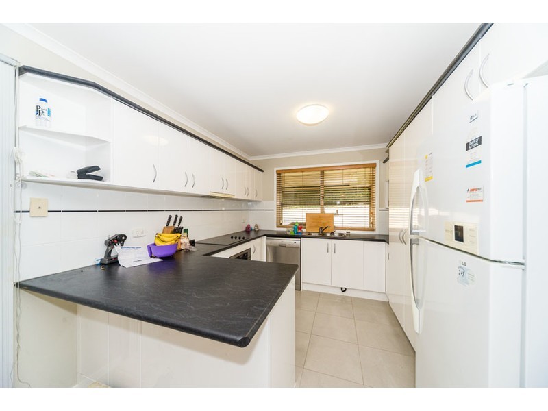 204 Mildura Drive, Helensvale QLD 4212