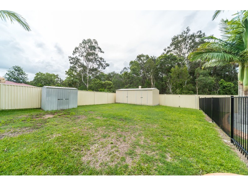 204 Mildura Drive, Helensvale QLD 4212