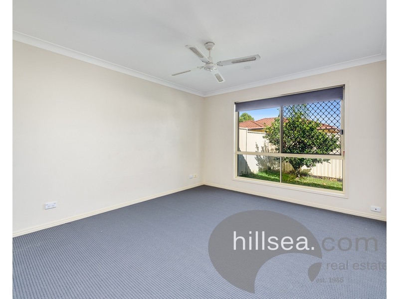 86 Tee Trees Boulevard, Arundel QLD 4214