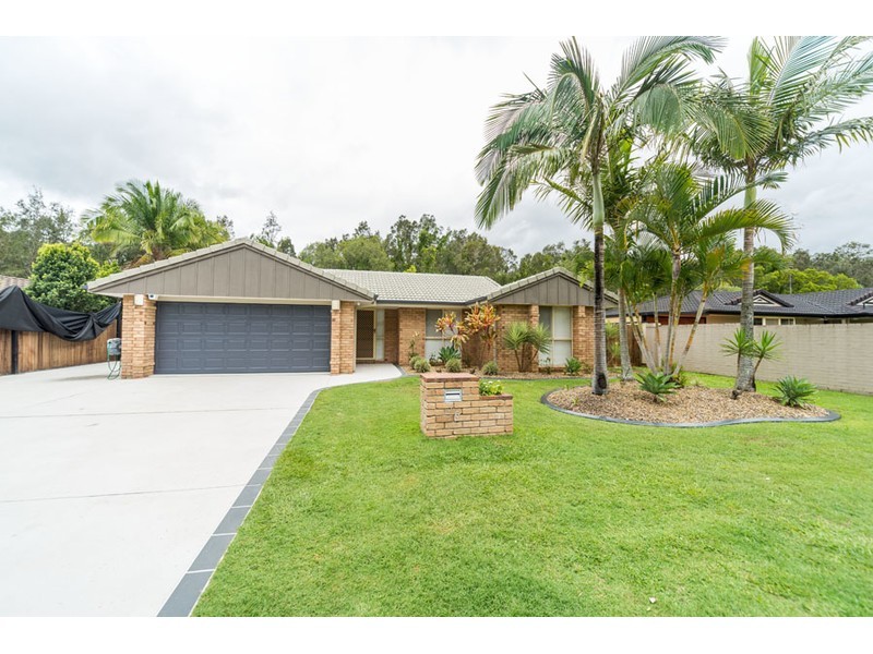 36 Urangan Court, Helensvale QLD 4212