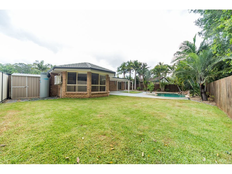 36 Urangan Court, Helensvale QLD 4212