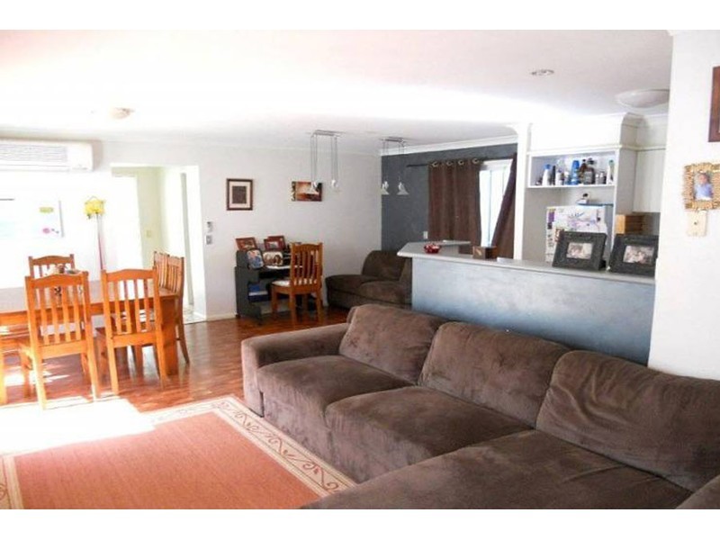 6/2-4 Langport Parade, Mudgeeraba QLD 4213