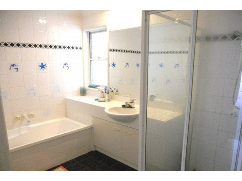 6/2-4 Langport Parade, Mudgeeraba QLD 4213