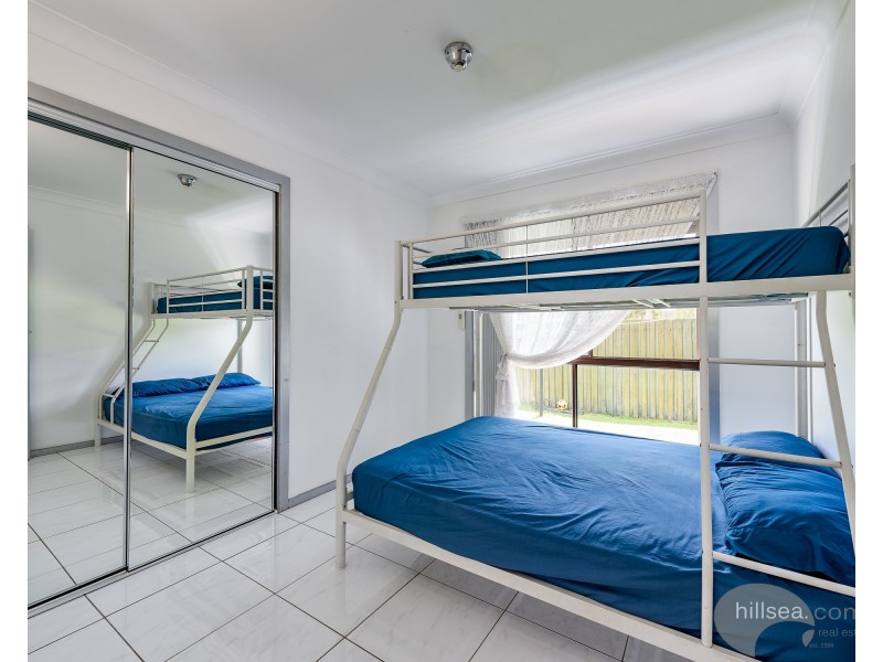 42 Discovery Drive, Helensvale QLD 4212