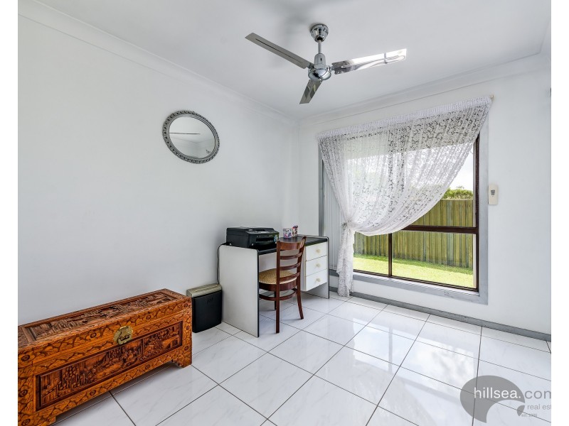 42 Discovery Drive, Helensvale QLD 4212