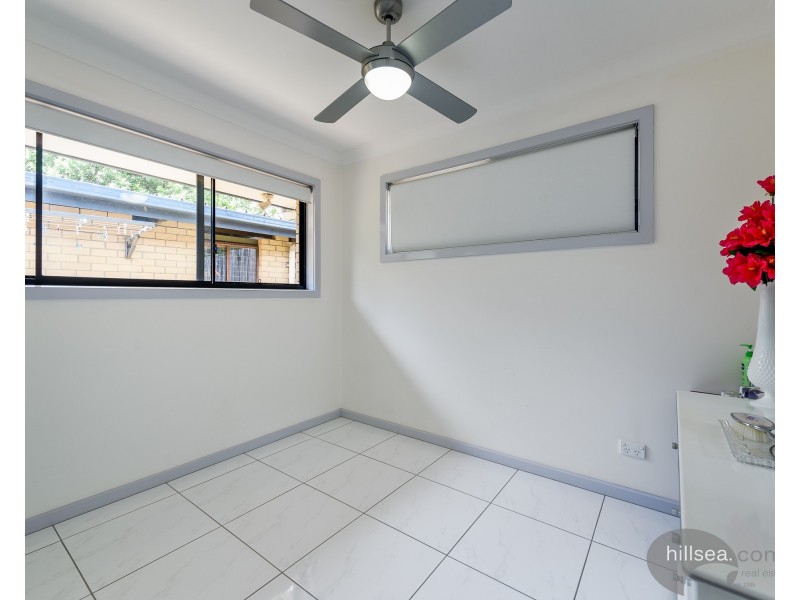 42 Discovery Drive, Helensvale QLD 4212